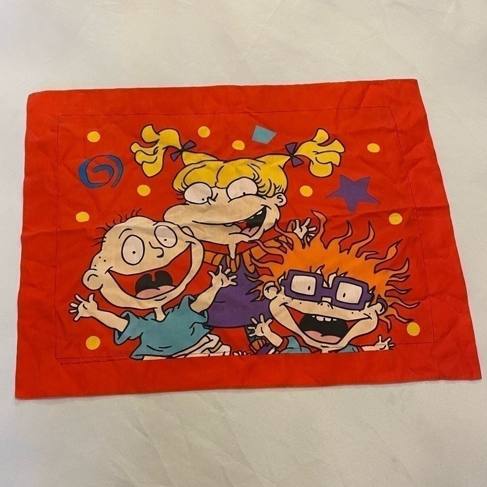 Vintage 1997 Rugrats Viacom International Pillow Sham, 30” x 23”.